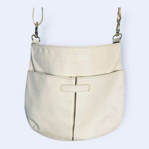 Plinio Visona Italian Leather Crossbody Bag Beige Cream Gold Hardware